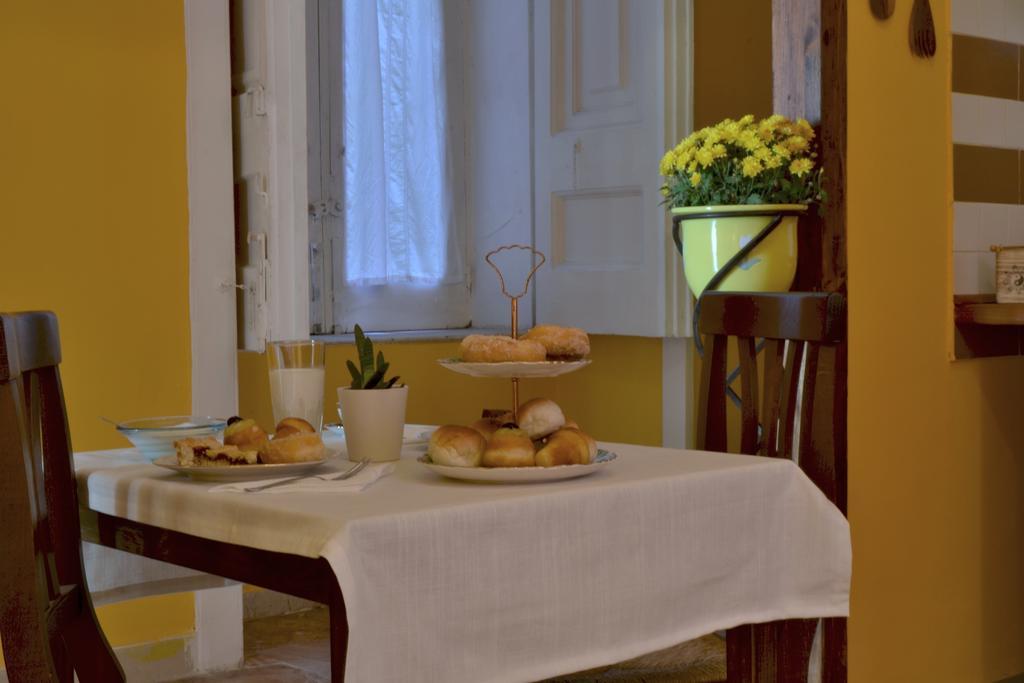 A Casa Di Mamma Bed & Breakfast Наполи Екстериор снимка