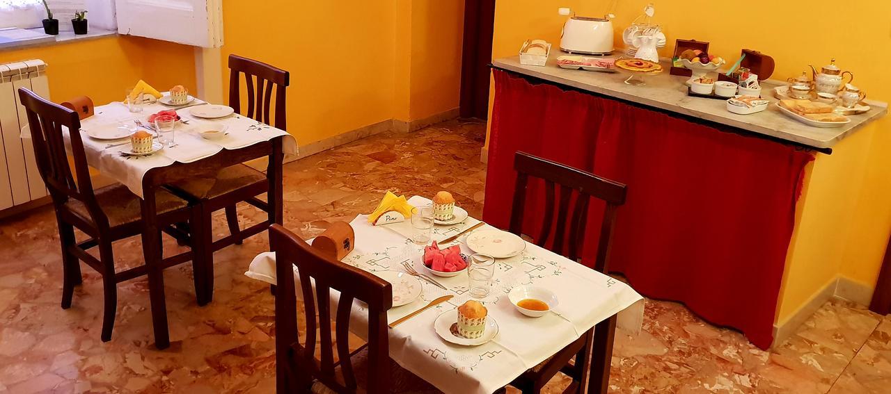 A Casa Di Mamma Bed & Breakfast Наполи Екстериор снимка